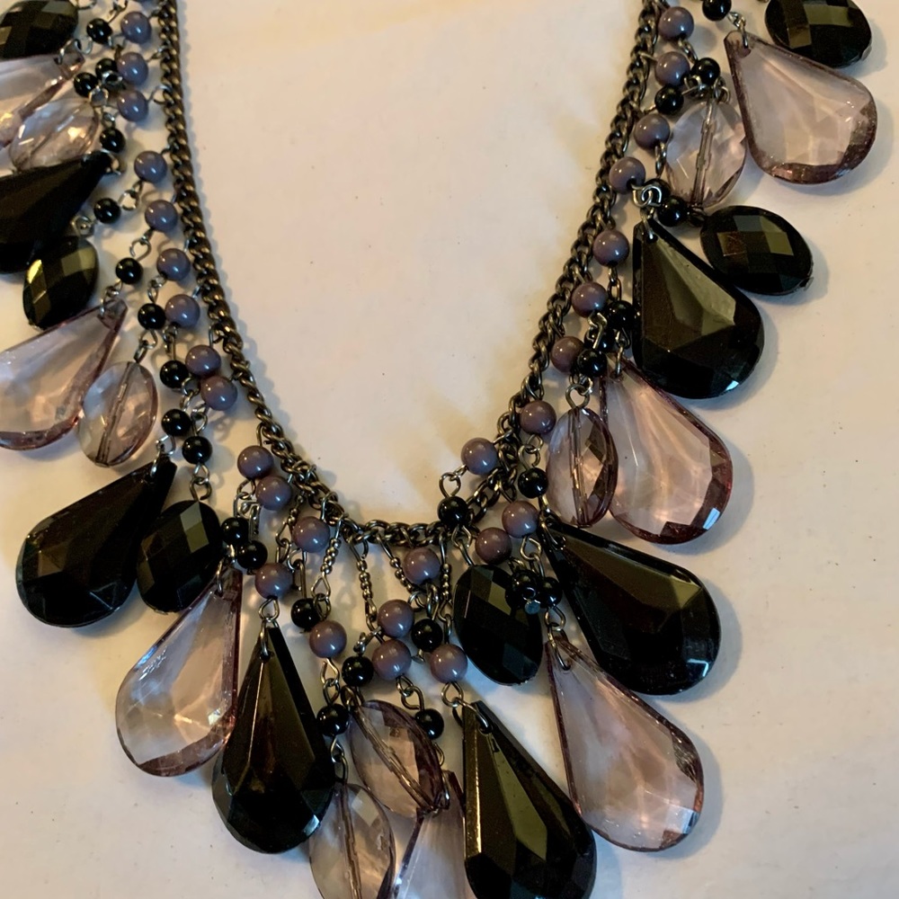 STUNNING NECKLACE TO COMPLETE YOUR OUTFIT❤️ - Picture 5 of 5